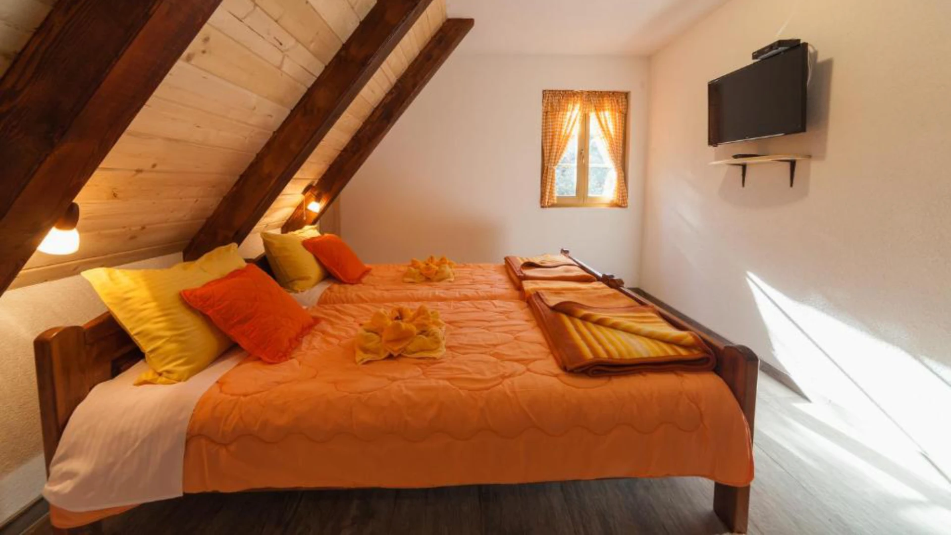Kuća za odmor 2 Woodland Lodge-05 Kuća za odmor 2 Woodland Lodge-05