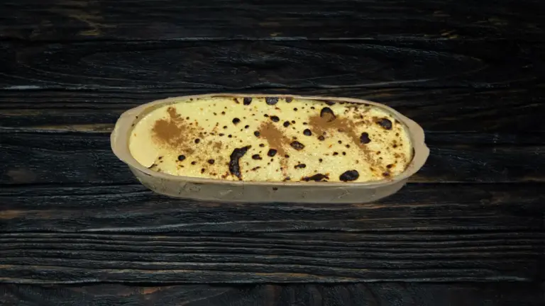 Gratinated pancakes with basa cheese