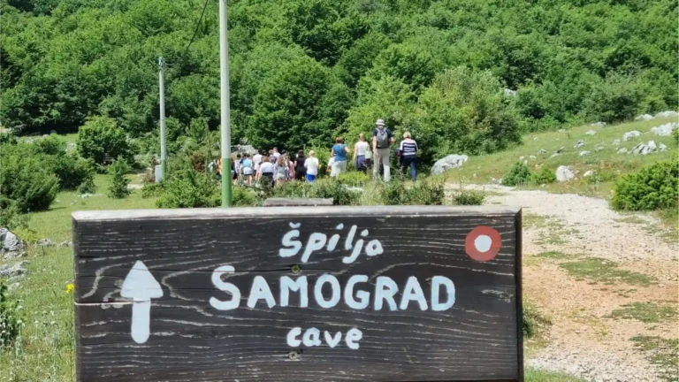 Pećinski park Grabovača - put prema špilji Samograd
