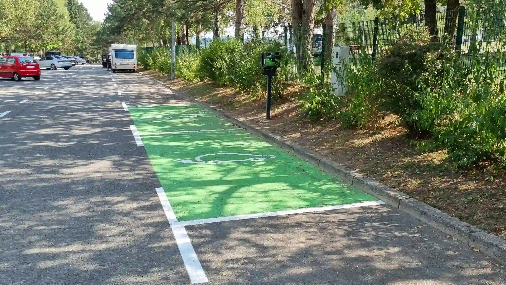 Punionica električnih vozila, Borje