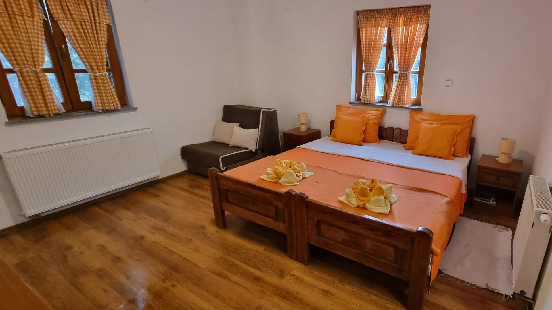 Room-1-Deluxe Forest Whisper Room-01