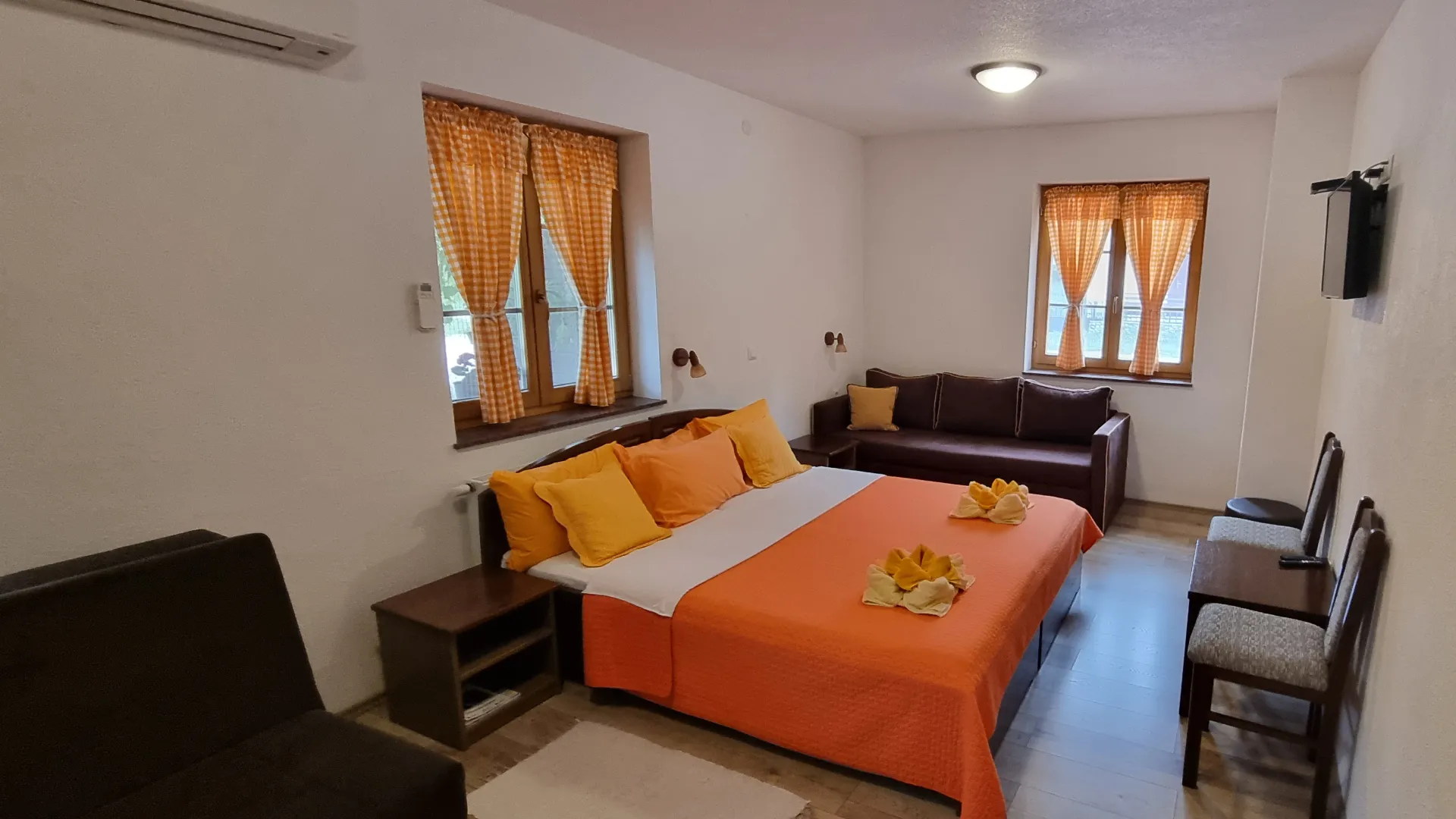 Soba 13 – Deluxe soba Bear’s Rest-01